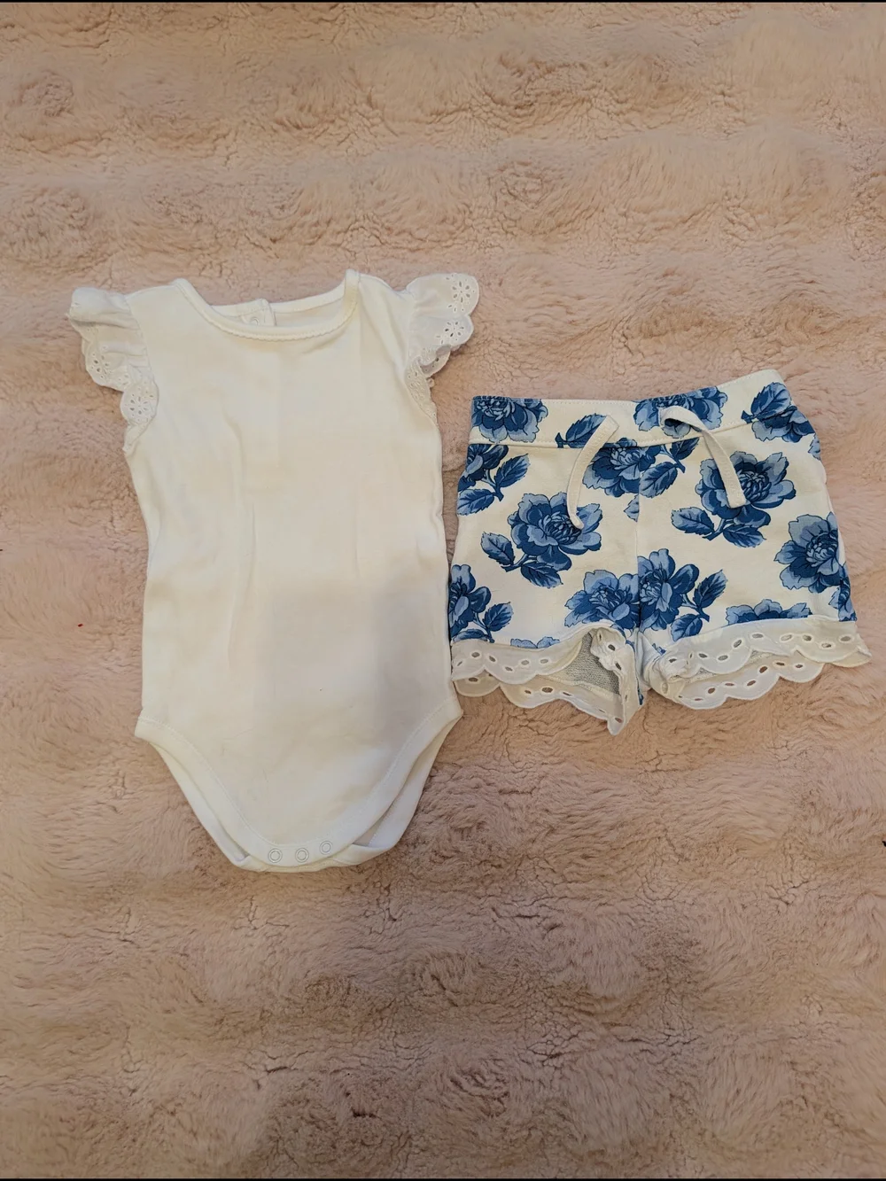 Janie and Jack White Baby Onesie And Blue Floral Shorts Set 6-12 Months
